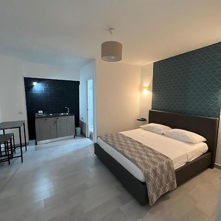 Cristiano Room Neapel Exterior foto